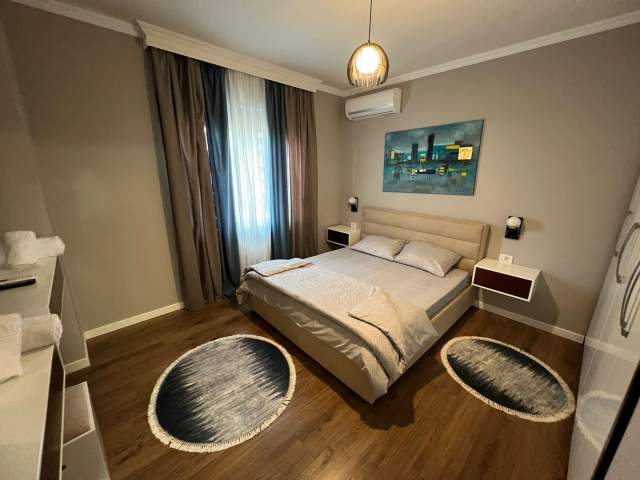 Korce, ofert apartament 2+1+BLK Kati 3, 90 m² 350 Euro (Pranë Shën Marias)