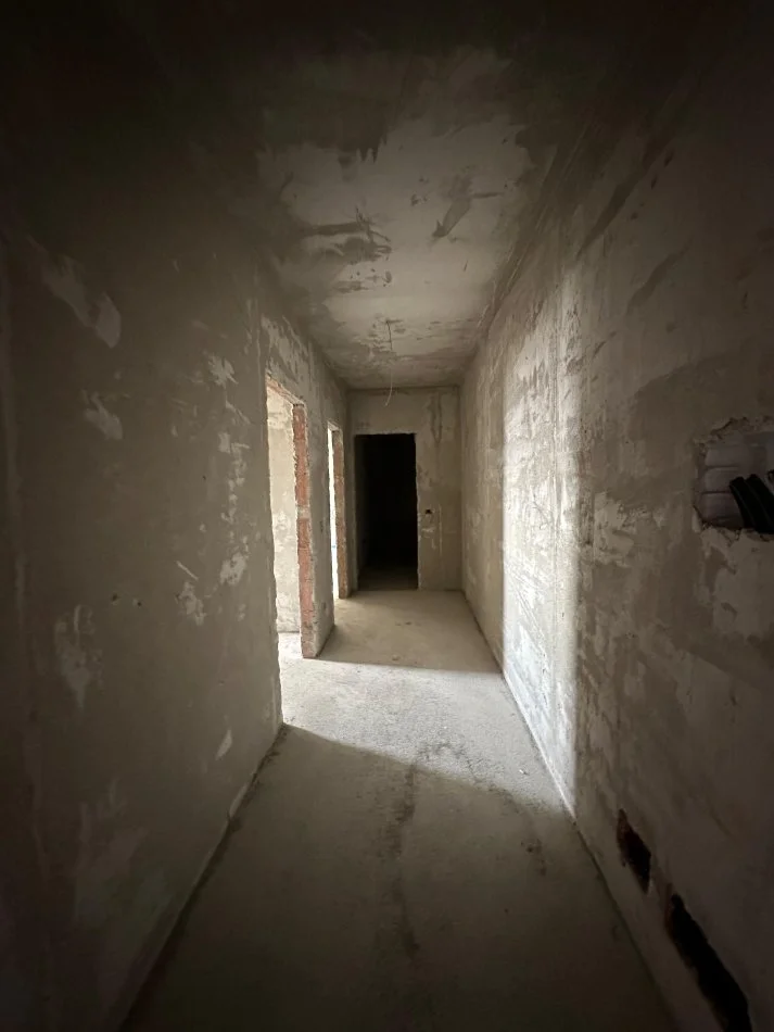 Tirane, shitet apartament 1+1+Aneks+Ballkon Kati 10, 66 m² 94.000 € (Rruga 5 Maj)