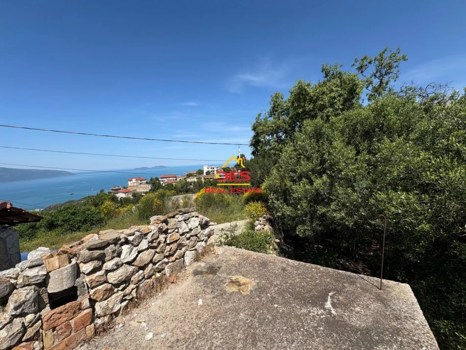 Vlore, shitet shtepi Kati 0, 80 m² 165.000 € (Kaninë)