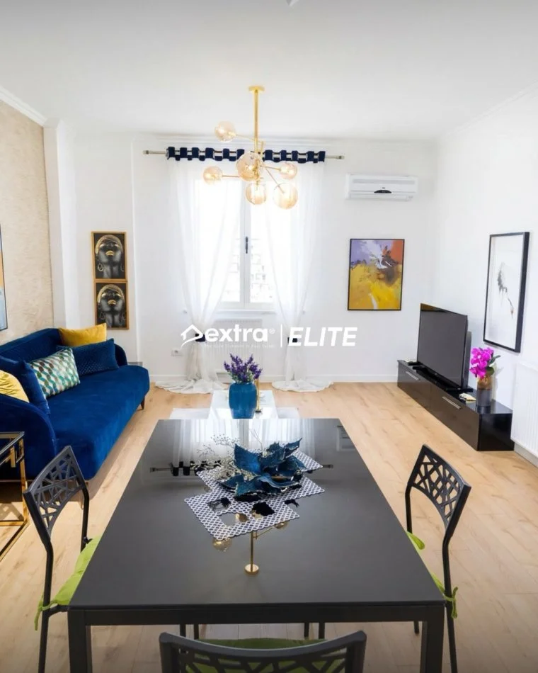 Tirane, jepet me qera apartament 2+1+Ballkon , 105 m² Rruga Kosovareve