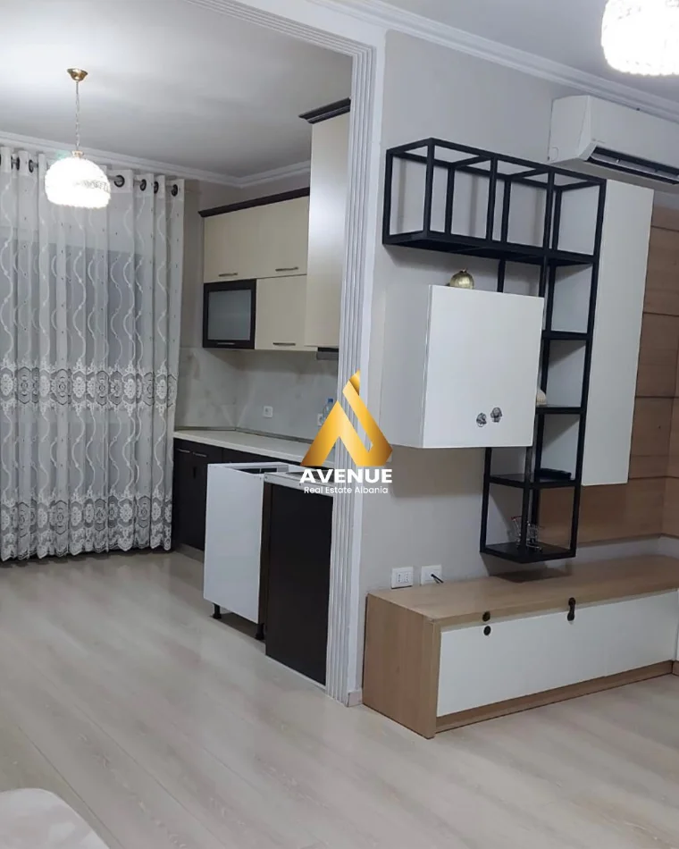 Durres, shitet apartament 2+1 Kati 4, 108 m² 195.000 € (5 Maji)