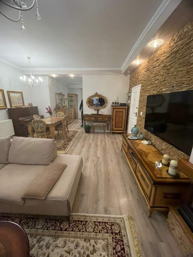 Tirane, jepet me qera apartament Kati 4, 130 m² 1.500 Euro (Kodra e Diellit)