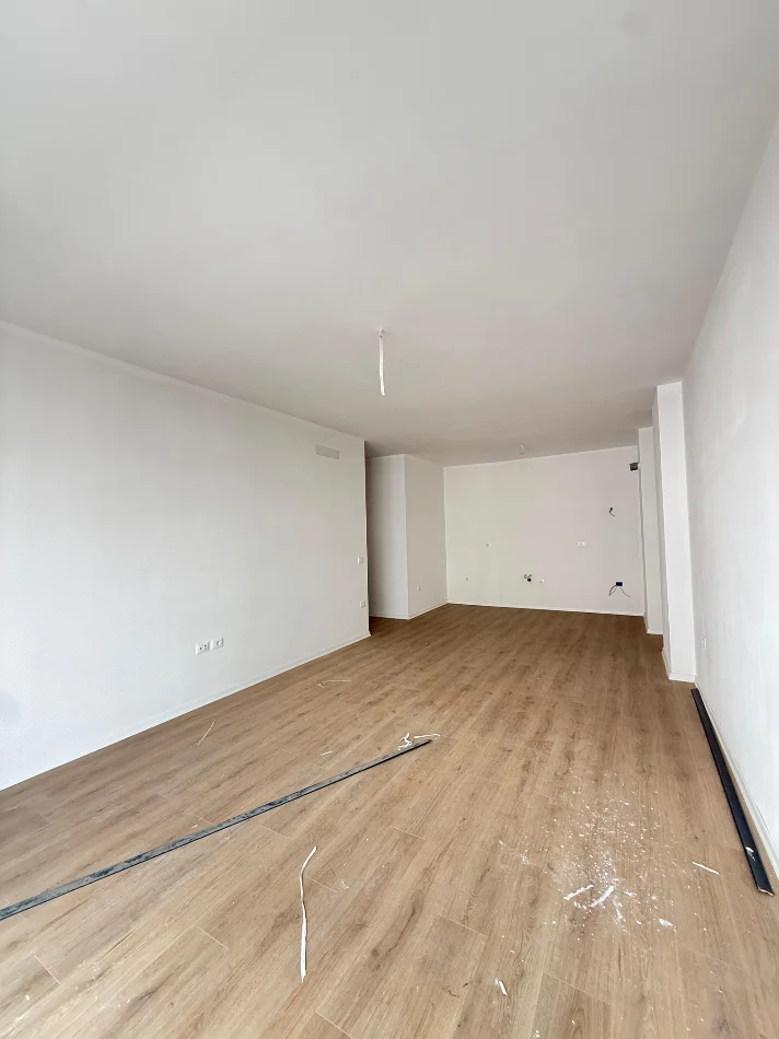 Tirane, shitet apartament 2+1+Ballkon , 116 m² 214.000 € (Don bosko)