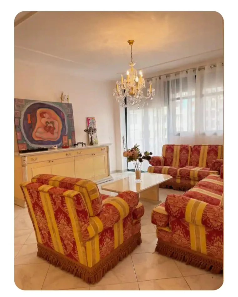 jepet me qera apartament 2+1+Ballkon , 130 m² 600 € (Vollga Durres)