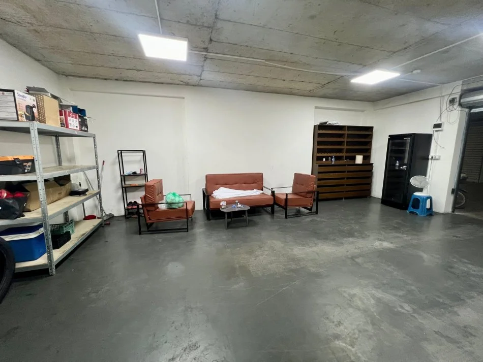 Tirane, shitet apartament duplex 3+1+Ballkon Kati 6, 189 m² 500.000 € (Rruga Zallit)