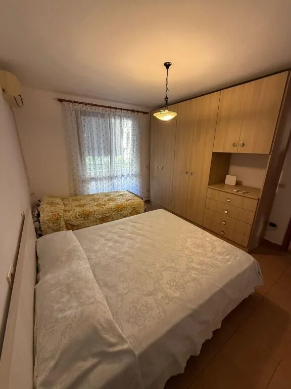 Tirane, jepet me qera apartament 2+1 Kati 3, 60 m² 500 € (21 Dhjetori)