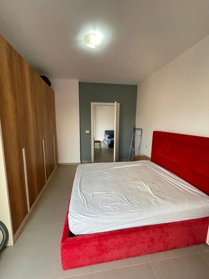 Tirane, shitet apartament 1+1 Kati 4, 70 m² 128.000 € (SHITET APARTAMENT 1+1 SPITAL AMERIKAN 2)