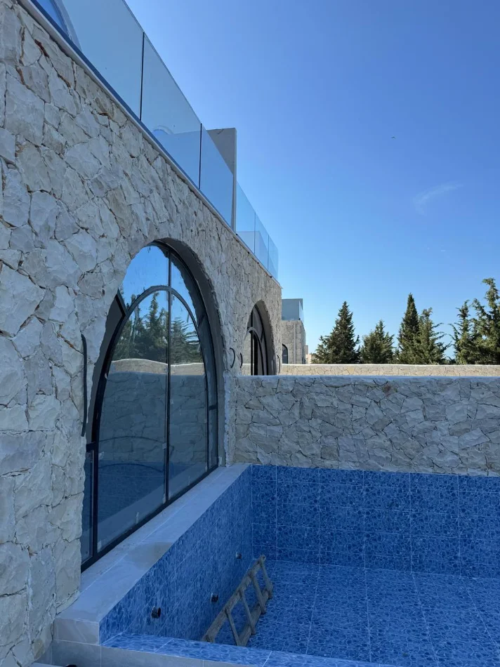Vlore, shitet Vile 3 Katshe , 220 m² (Borgo Bello Residence, Drimadhë)