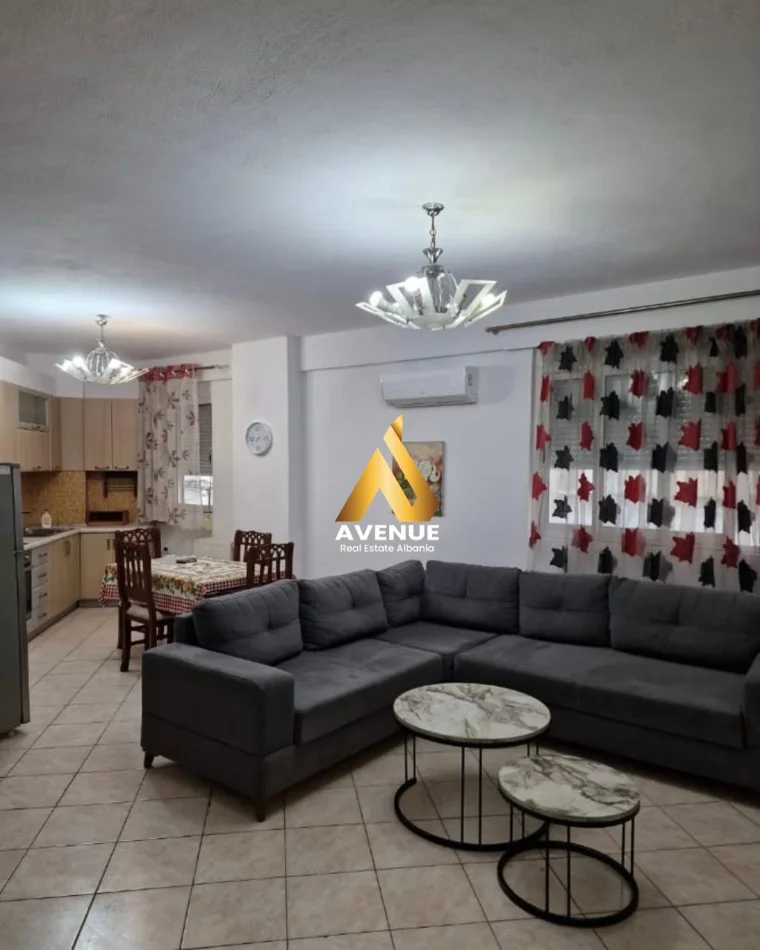Tirane, jepet me qera apartament 2+1 Kati 2, 120 m² 1.000 € (Rruga Lidhja e Prizrenit)