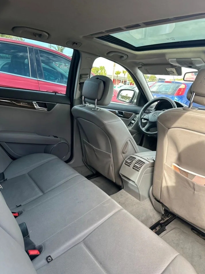 Tirane, shitet me portobagazh Mercedes benz C220 W203 Nafte, kafe automatik Klima 6000 €
