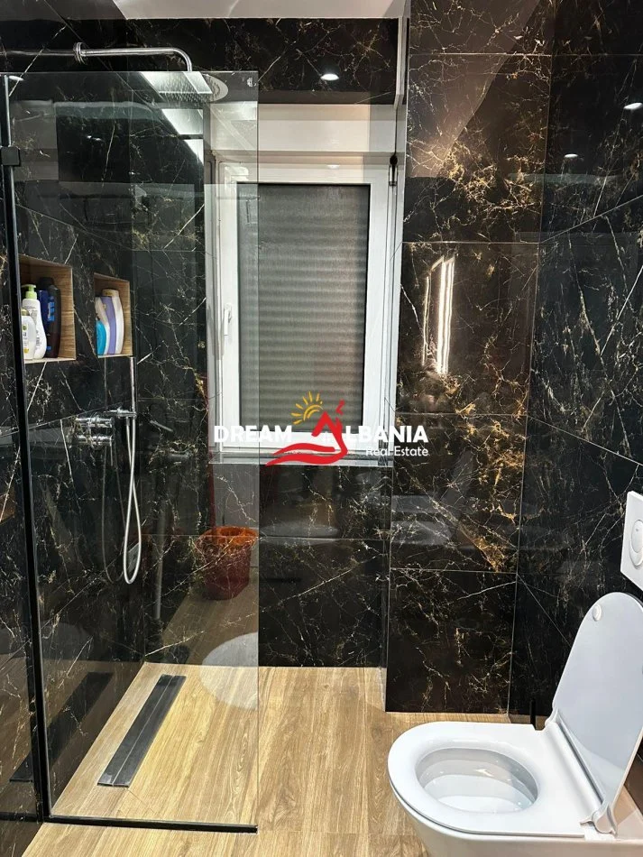 Tirane, shitet apartament 2+1 Kati 7, 112 m² 248.000 € (Xhamlliku)