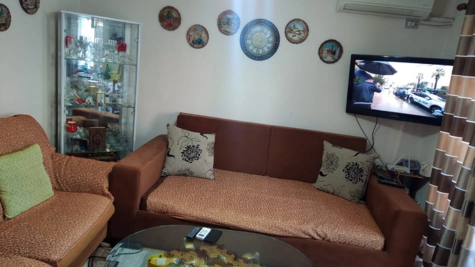 Tirane, shitet apartament 1+1+Ballkon Kati 2, 58 m² 93.000 € (rruga Bardhyl)