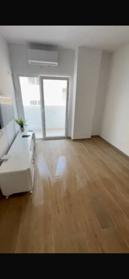 Durres, shitet apartament 1+1 Kati 10, 60 m² 58.000 € 