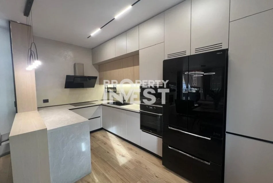 Tirane, jepet me qera apartament 2+1+Ballkon Kati 6, 110 m² 2.000 € (Abdyl Frasheri)