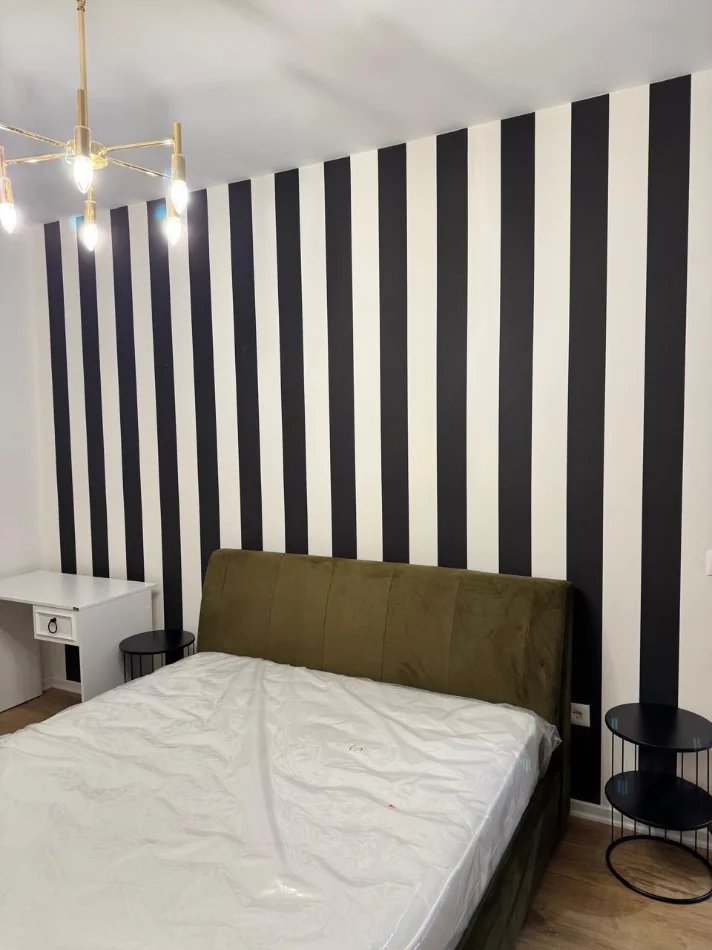 Tirane, jepet me qera 1+1 , 