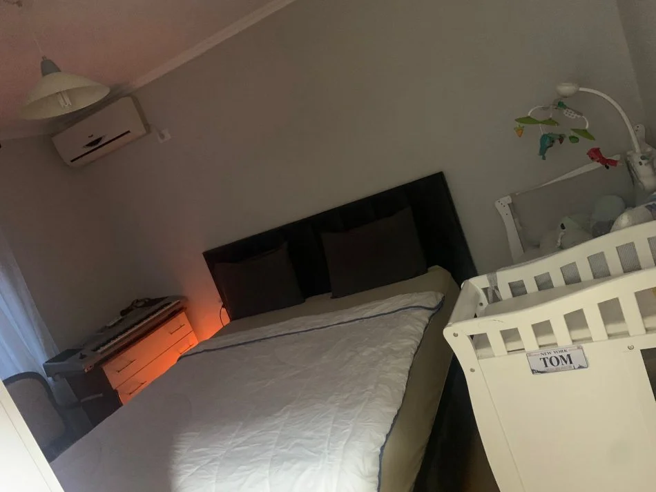 Tirane, jepet me qera apartament 2+1+Aneks+Ballkon, Kati 3, 64 m² 600 € (Rruga Jordan Misja)