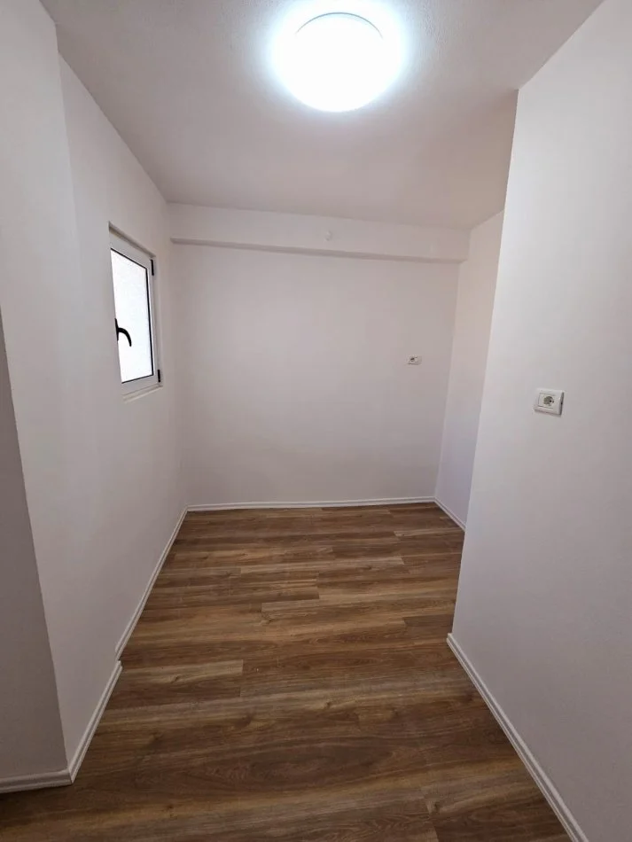 Durres, shitet apartament 2+1+Ballkon Kati 3, 56 m² 81.000 € 