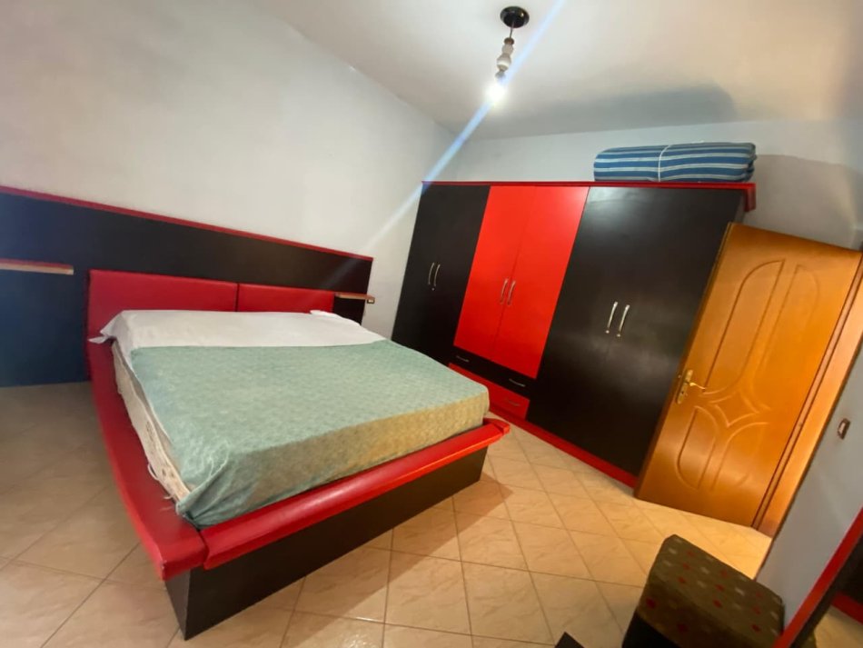 Tirane, shitet apartament 1+1 Kati 3, 75 m² 125.000 € (afer Xhamise Don Bosko)