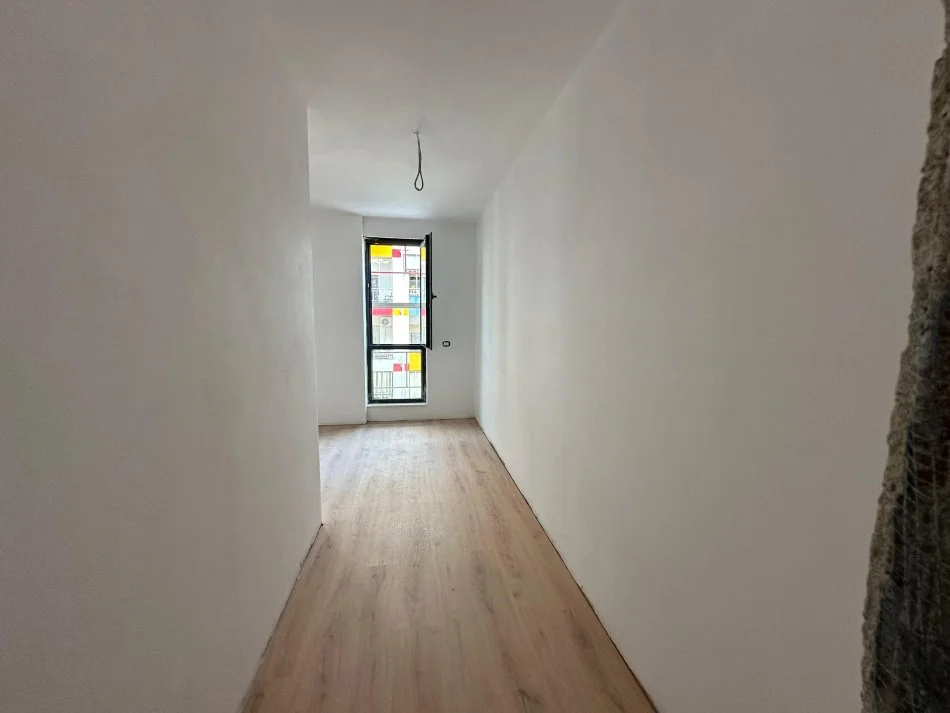 Tirane, shitet apartament 2+1 Kati 5, 103 m² 195.000 € (SHESIM APARTAMENT 2+1+2 KOPSHTI ZOOLOGJIK!)