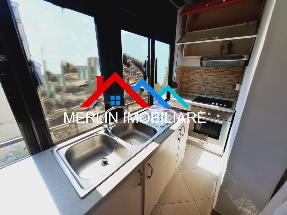 Tirane, jepet me qera apartament 2+1 Kati 4, 60 m² 470 € (RRUGA SULEJMAN PASHA)