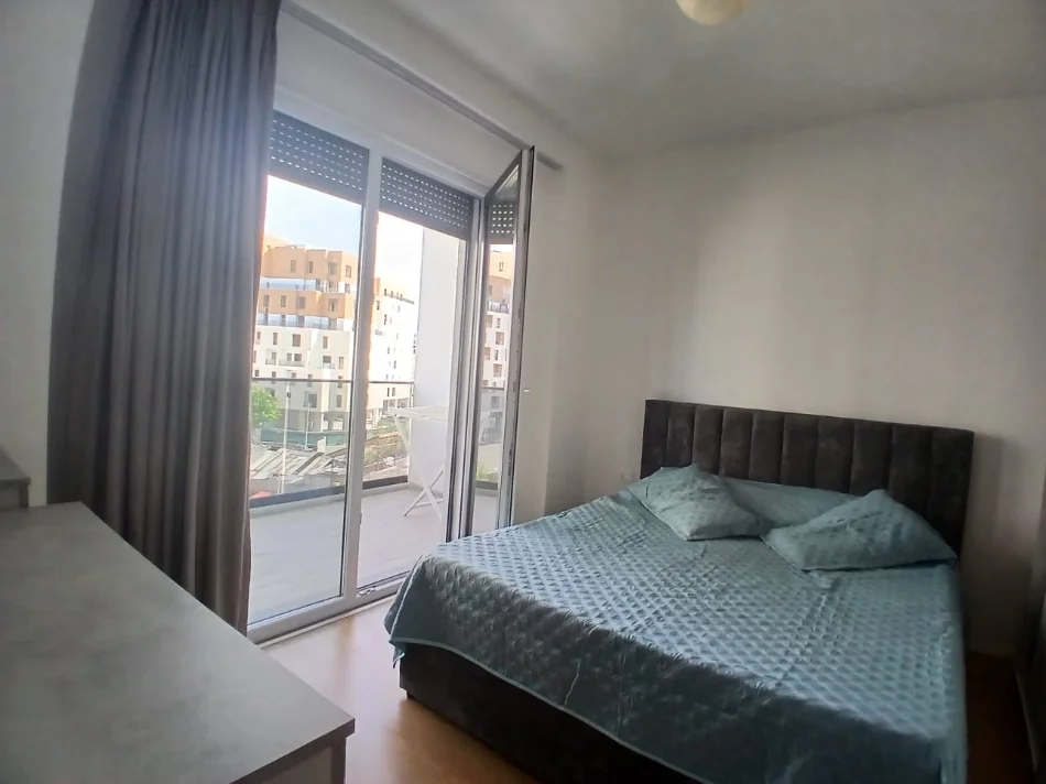 Tirane, jepet me qera apartament 1+1 Kati 3, 64 m² 550 € (Don Bosko)