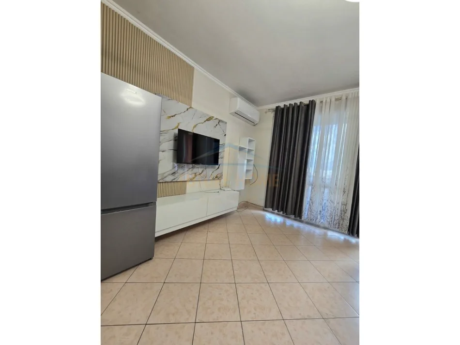 Tirane, shitet apartament 2+1 Kati 7, 98 m² 135.000 € (UNAZA E RE , ASTIR)