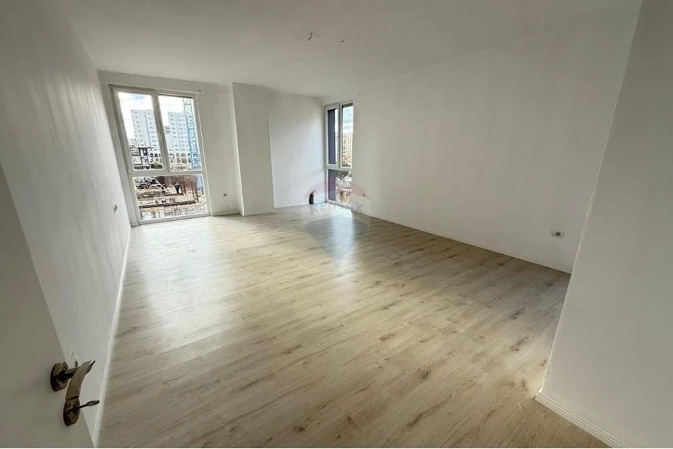 jepet me qera , 119 m² 800 € (Qera apartament 2+1+ 2)