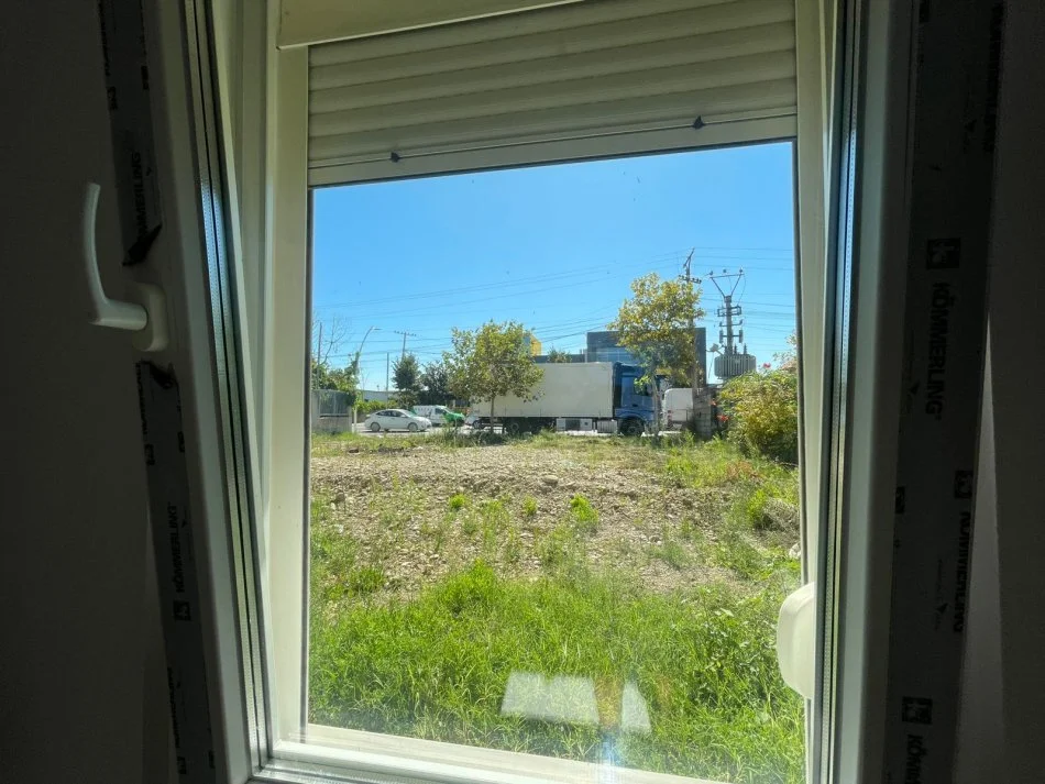 jap me qera shtepi private 5+3 -1 Katshe , 500 m²ne Valias  500 € per banim ose biznes