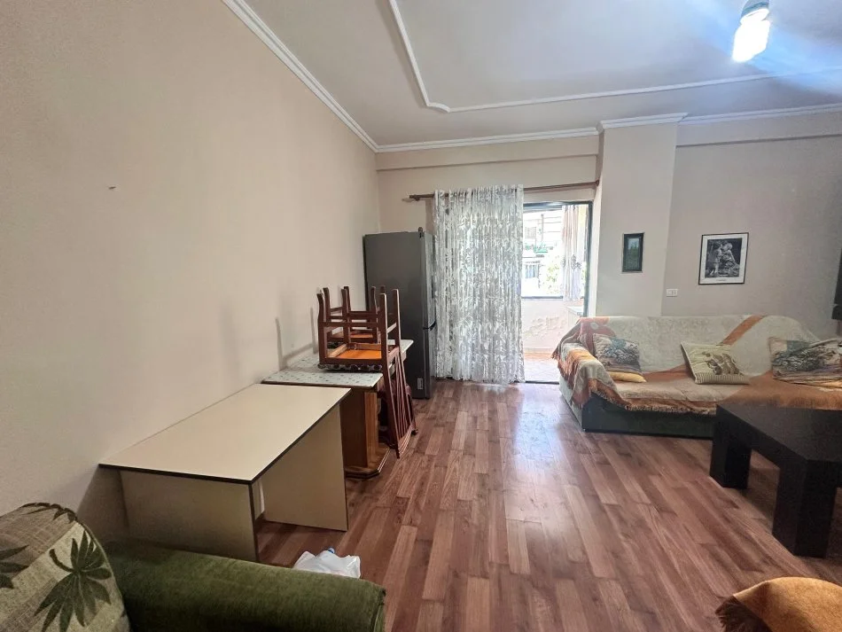 Tirane, jepet me qera 2+1+Ballkon Kati 2, 115 m² 550 € (Don Bosco)