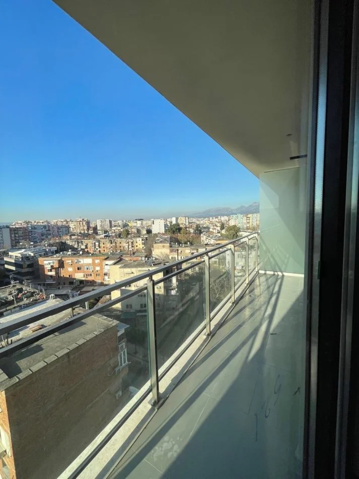 Tirane, shitet apartament 1+1+Ballkon Kati 5, 74 m² 164000 € (Rezidenca Mine Peza)