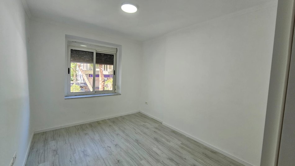 Tirane, shitet apartament 2+1 Kati 3, 64 m² 146.000 € (Shkolla Harry Fultz)