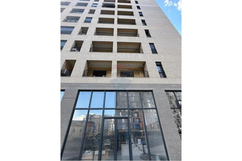 jepet me qera , 60 m² 500 € (AMBIENT KOMERCIAL PER QIRA)