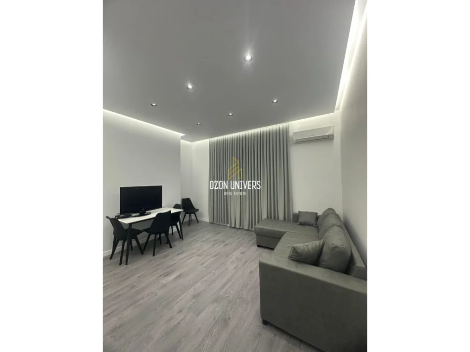 Tirane, jepet me qera apartament 1+1+Ballkon Kati 2, 70 m² 700 € (Stadiumi Air Albania)