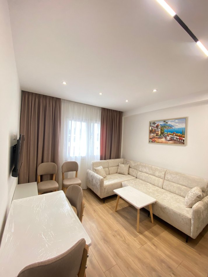 Tirane, shitet apartament 1+1 Kati 5, 37 m² 89.000 € (21 Dhjetori)