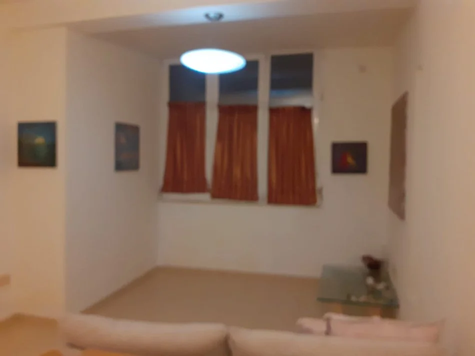 Tirane, shes apartament 1+1+Aneks+Ballkon Kati 7, 52 m² 68.000 € (KASEM SHIMA Prane bulevardit kashar)