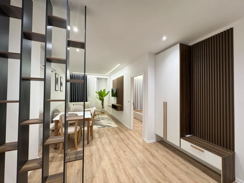 Tirane, shitet apartament 1+1 , 70 m² 175.000 € (Rruga Fortuzi)