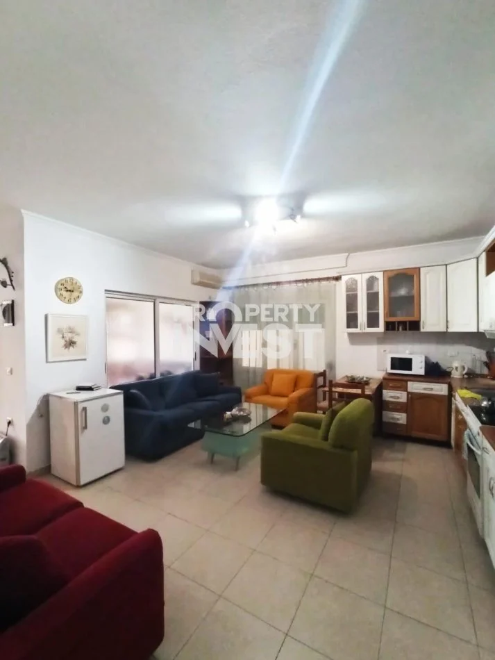 Tirane, jepet me qera apartament 2+1 Kati 3, 76 m² 650 € (Shallvaret, Tiranë)