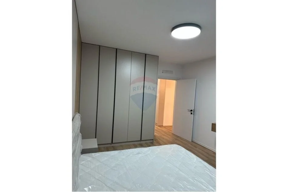 shitet , 72 m² 157.000 € (APARTAMENT 1+1 &amp; VERANDE PER SHITJE TE KODRA 2)