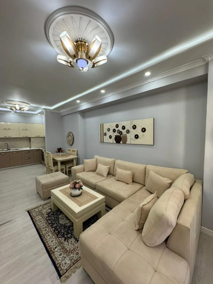 Tirane, jap me qera apartament 2+1 Kati 6, 95 m² 550 € (Astir)