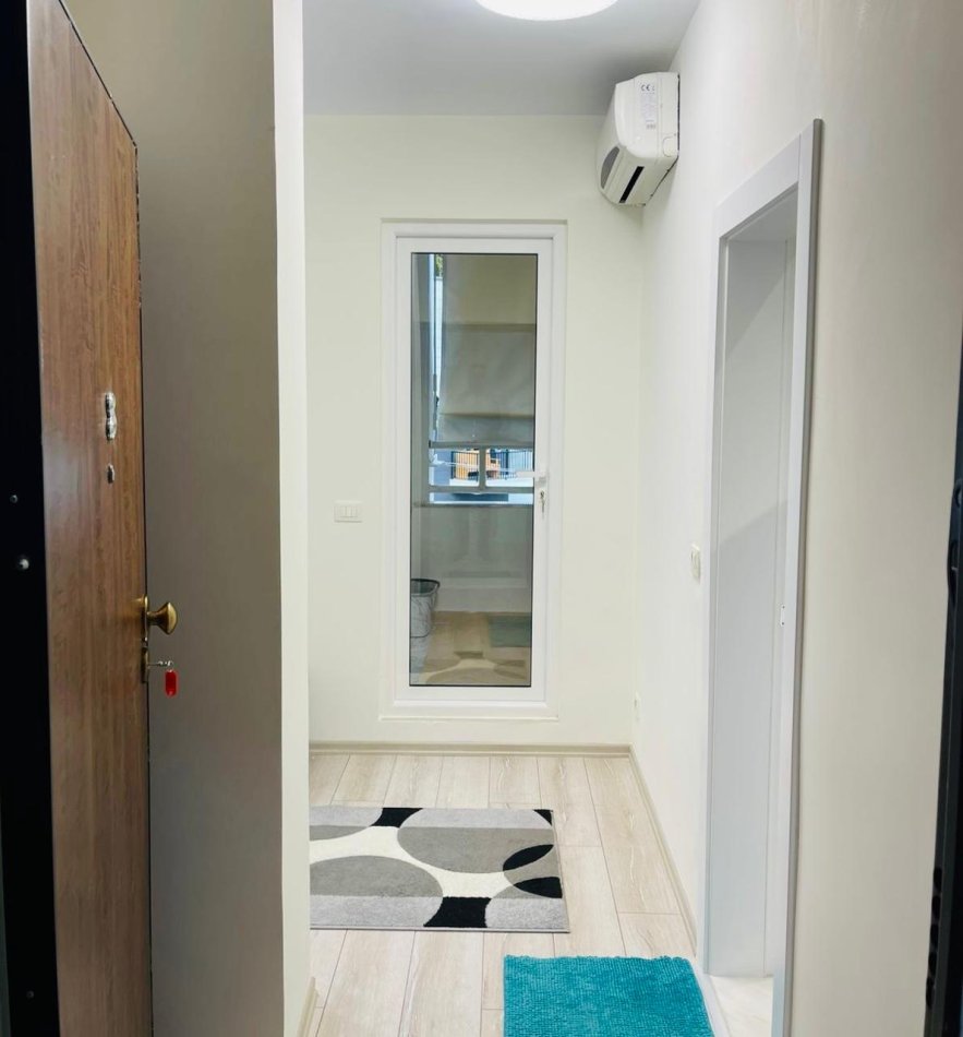 Tirane, jepet me qera apartament 1+1 Kati 8, 70 m² 900 € (Rruga e Kosovareve)