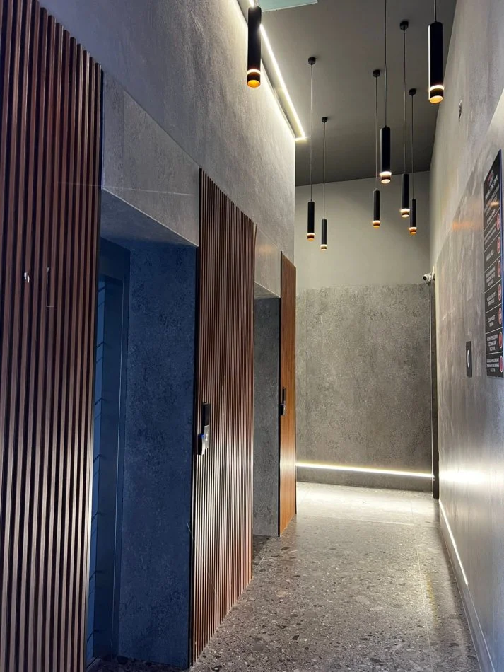 Tirane, jepet me qera apartament 2+1 Kati 3, 100 m² 800 € 