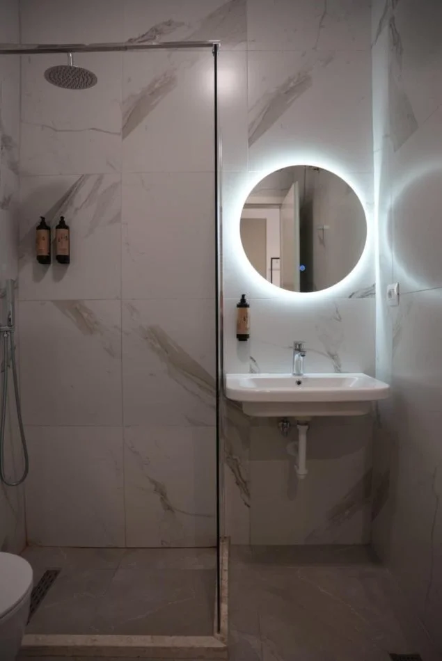 Tirane, shitet garsonier 1+1 Kati 6, 29 m² 54.000 € (Ali dem)