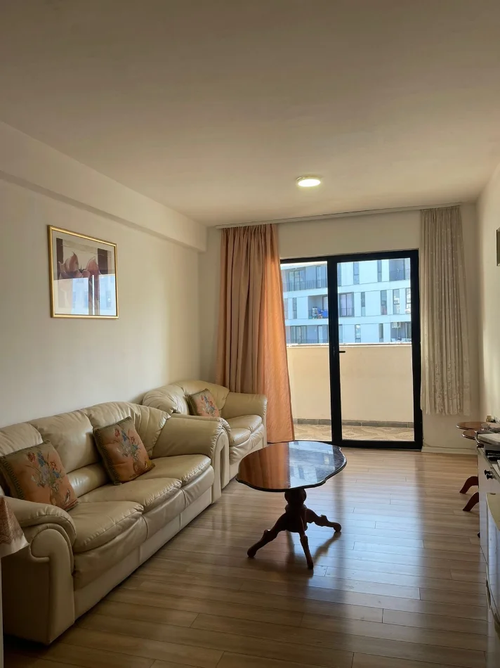 Tirane, shitet apartament 3+1 , 149 m² 200.000 € (5 Maji)