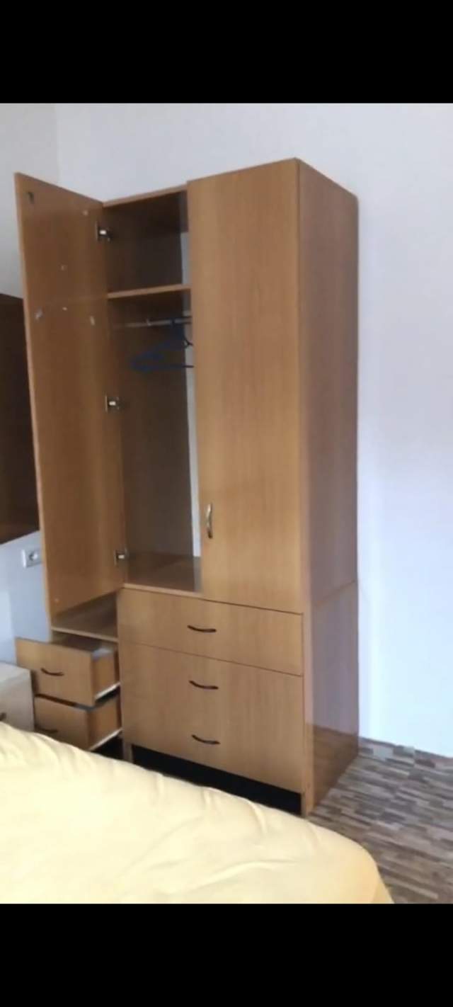 Tirane, jepet me qera apartament 1+1+A+BLK Kati 1, 70 m² 25.000 Leke (YZBERISHT)