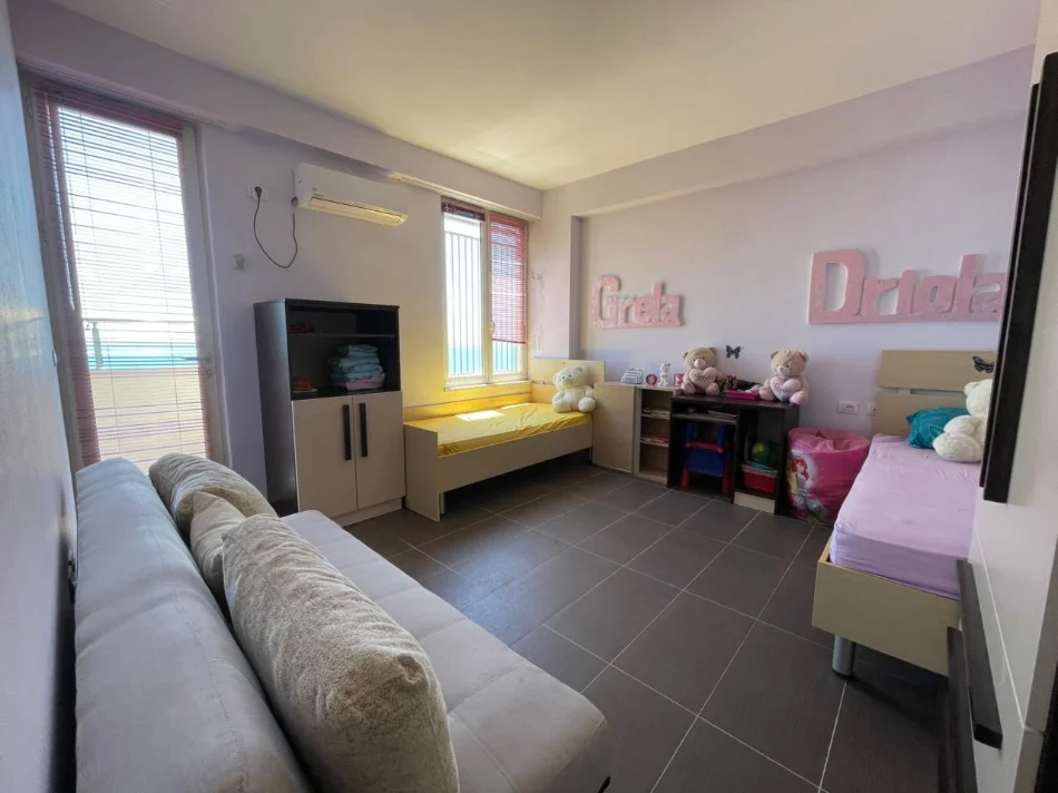 Durres, shitet apartament 2+1+Ballkon Kati 5, 87 m² 195.000 € 