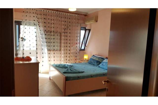 Tirane, jepet me qera apartament 1+1+BLK Kati 9, 65 m² 500 Euro (Rruga lidhja e Prizrenit)