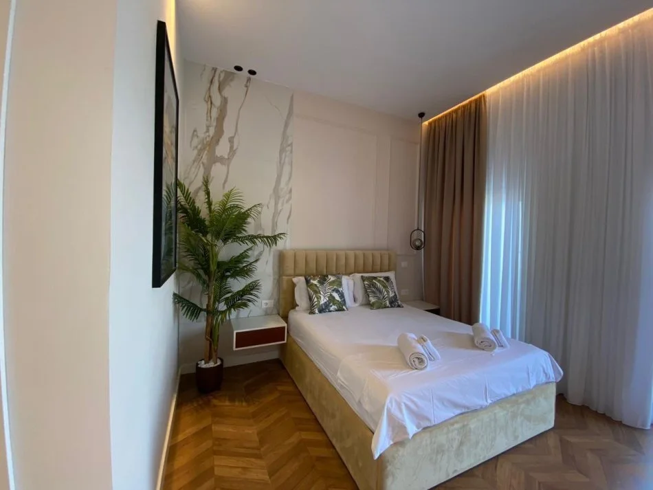 Vlore, shitet garsonier 1+1+Ballkon Kati 2, 112 m² 290.000 € (Radhime)