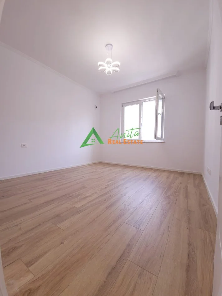 Tirane, shitet apartament 2+1 Kati 7, 95 m² 210.000 € (Zogu i Zi)