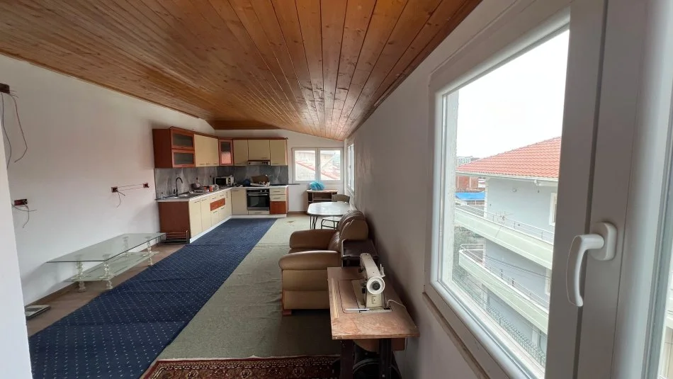 Tirane, jepet me qera apartament 2+1+2+Ballkon Kati 3, 85 m² 400 € (Kodra e Priftit) OPP51983