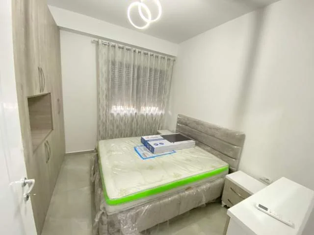 Tirane, jepet me qera 2+1+BLK Kati 8, 75 m² 600 Euro (Astir, Tiranë)